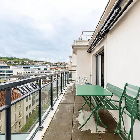 Apartamento Guestready - Chic Cocoon With A Balcony Suresnes Exterior foto